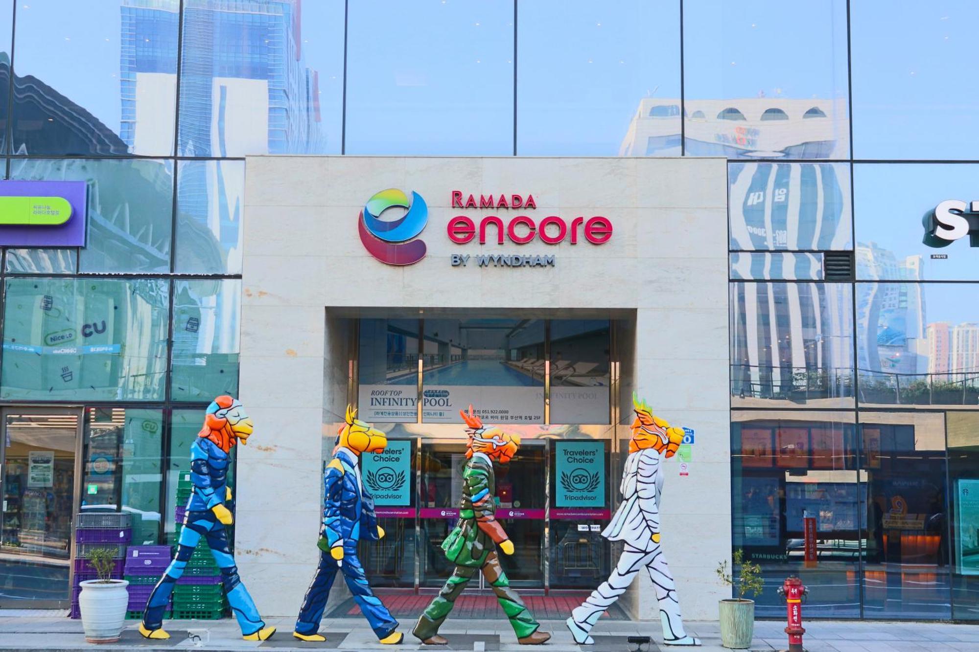 Ramada Encore By Wyndham Busan Station Экстерьер фото